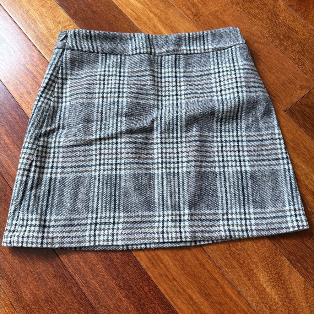 H&M checkered skirt size s